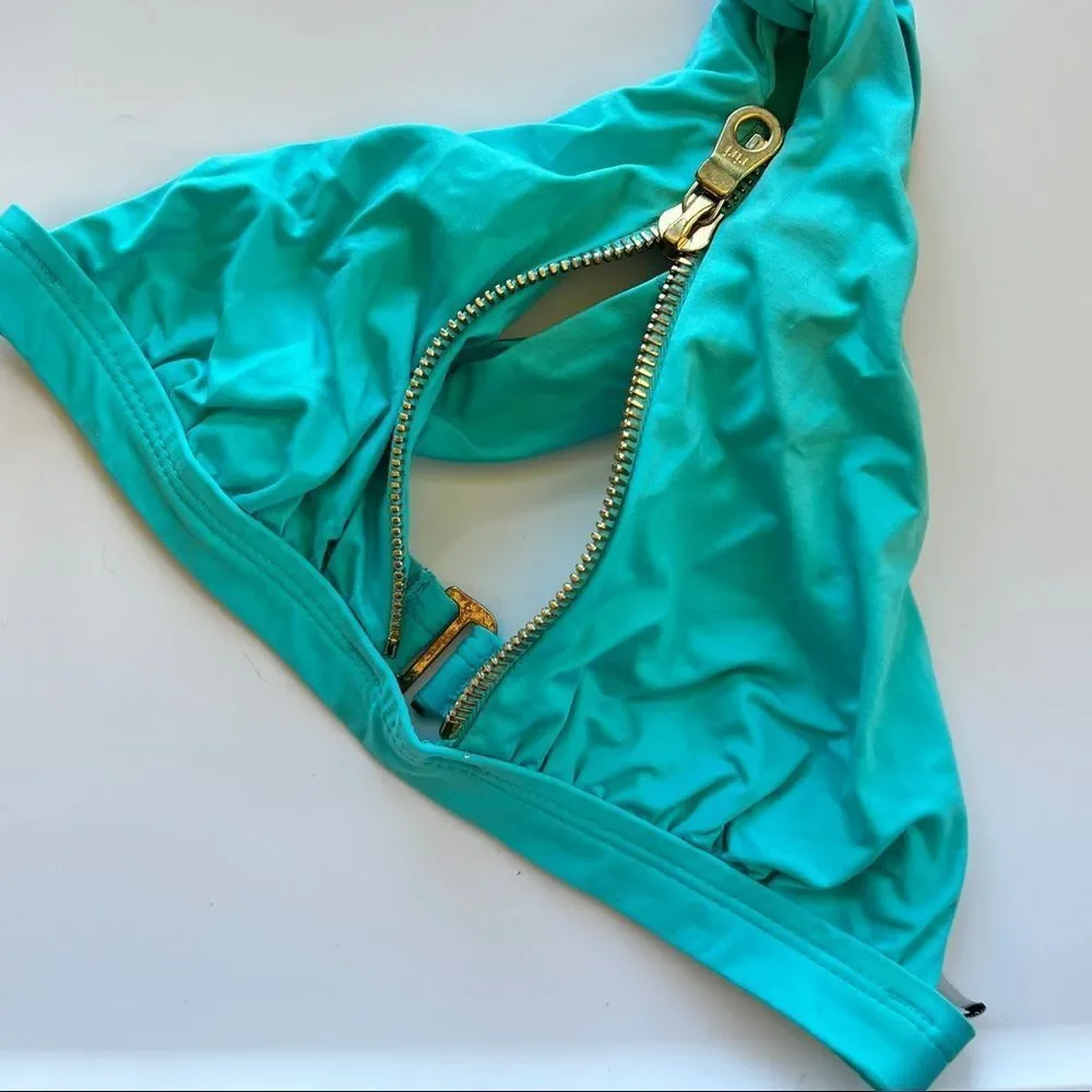 Beach Bunny Love Lockdown Limited Edition Bikini Top